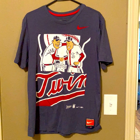 Vintage looking Nike Twins shirt - Picture 1 of 1